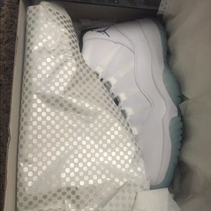 Carolina blue Jordan Retro 11’s